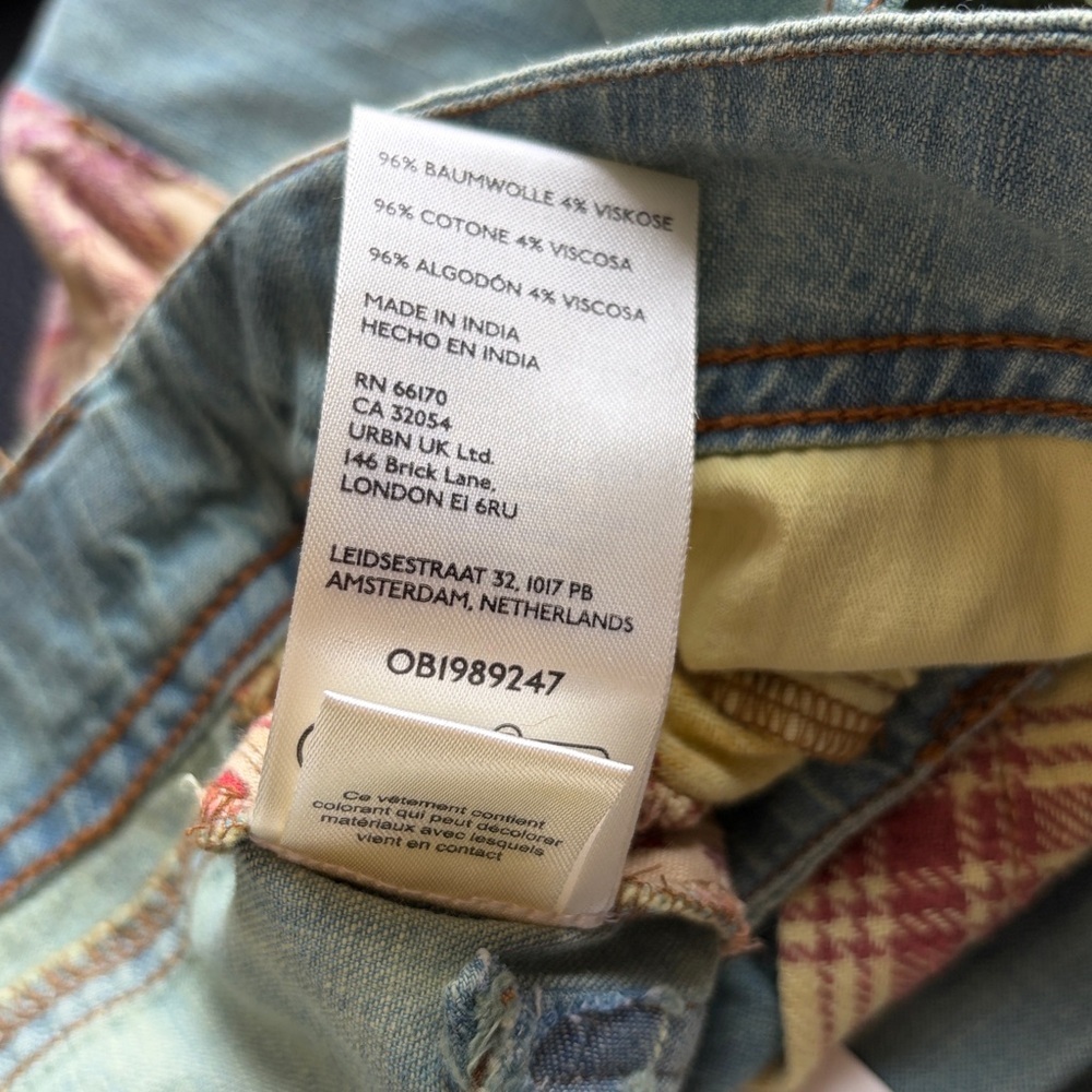 Anthropologie Pilcro The Adi Mid Rise Relaxed Flare Jeans Patchwork Sz 30 NEW - Picture 11 of 14